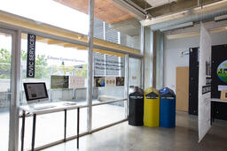 Citizen centred services: New forms in public space recycling